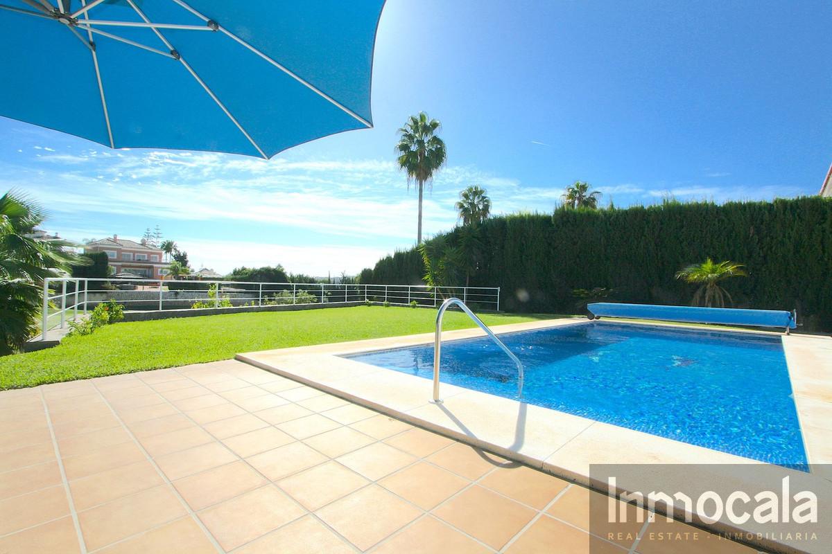 For sale of villa in Mijas Golf