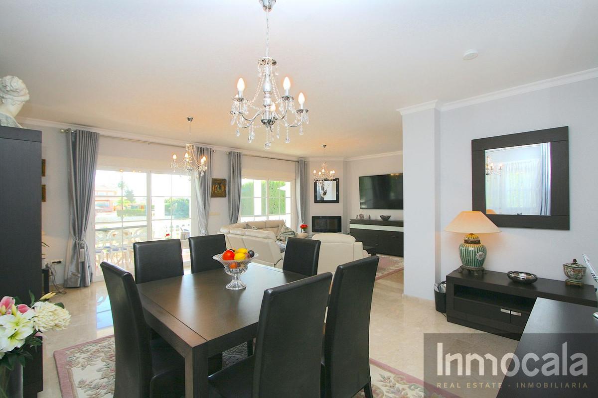 For sale of villa in Mijas Golf