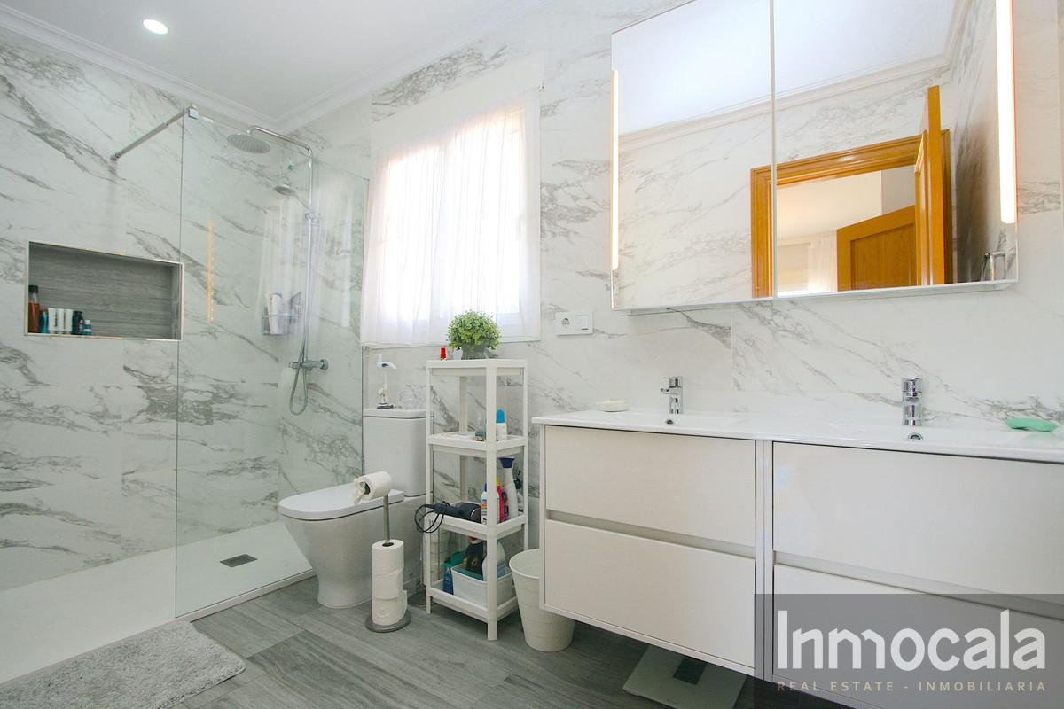 For sale of villa in Mijas Golf