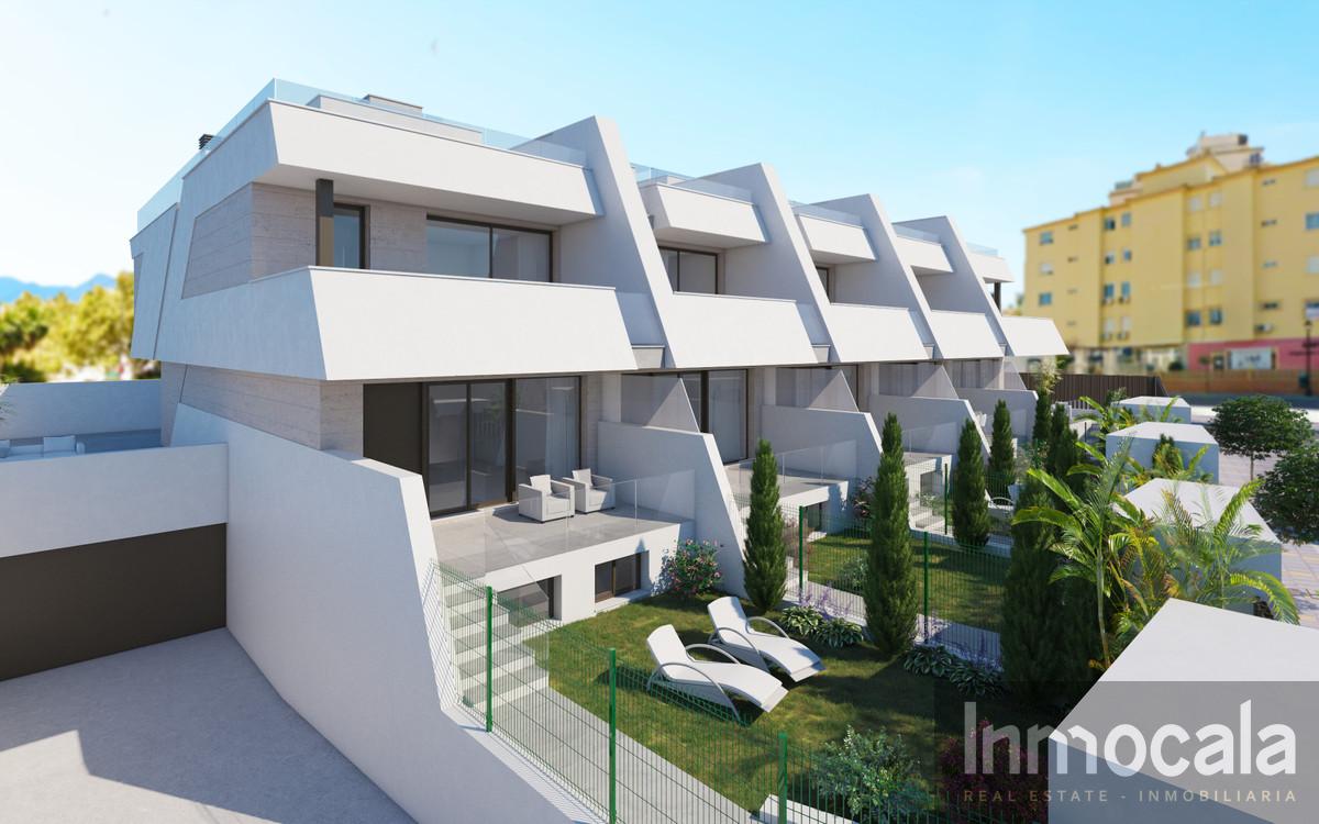 For sale of villa in Fuengirola