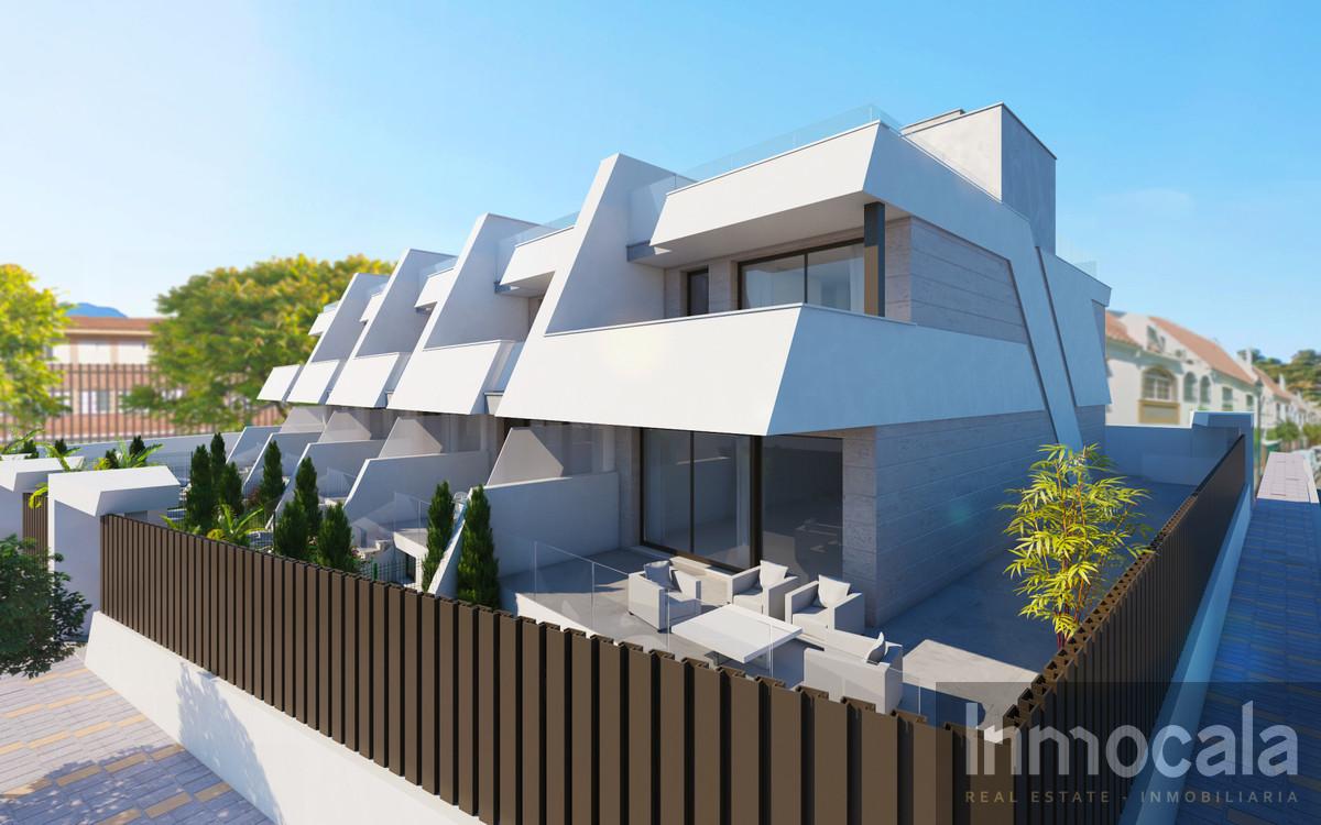 For sale of villa in Fuengirola
