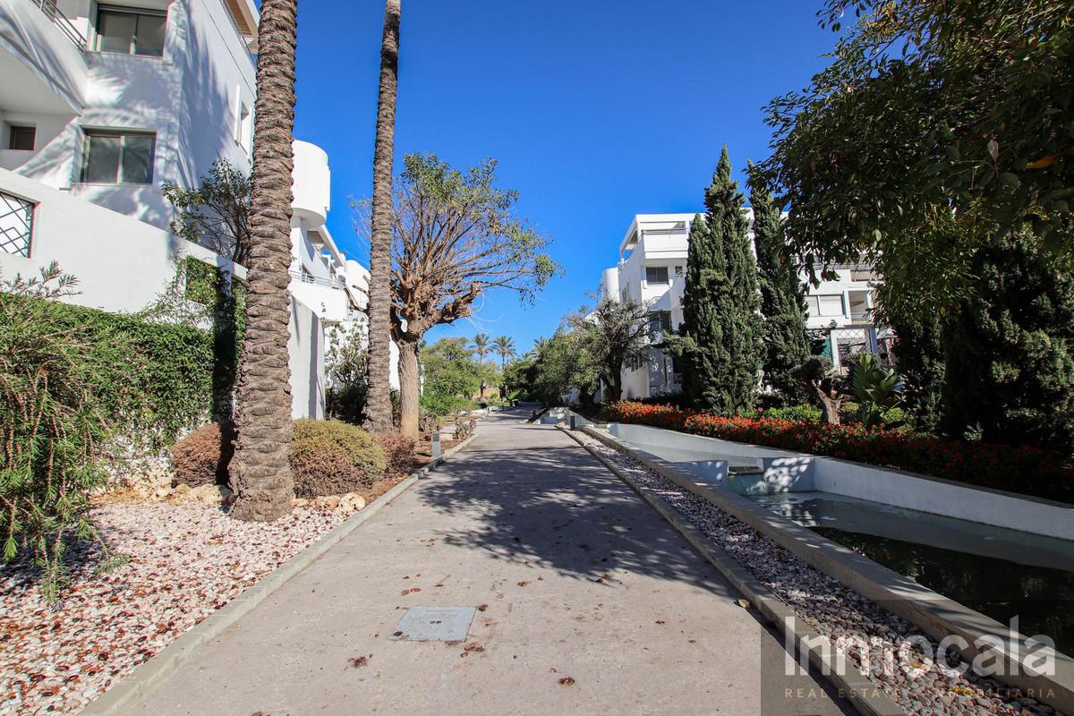 For sale of apartment in La Cala de Mijas