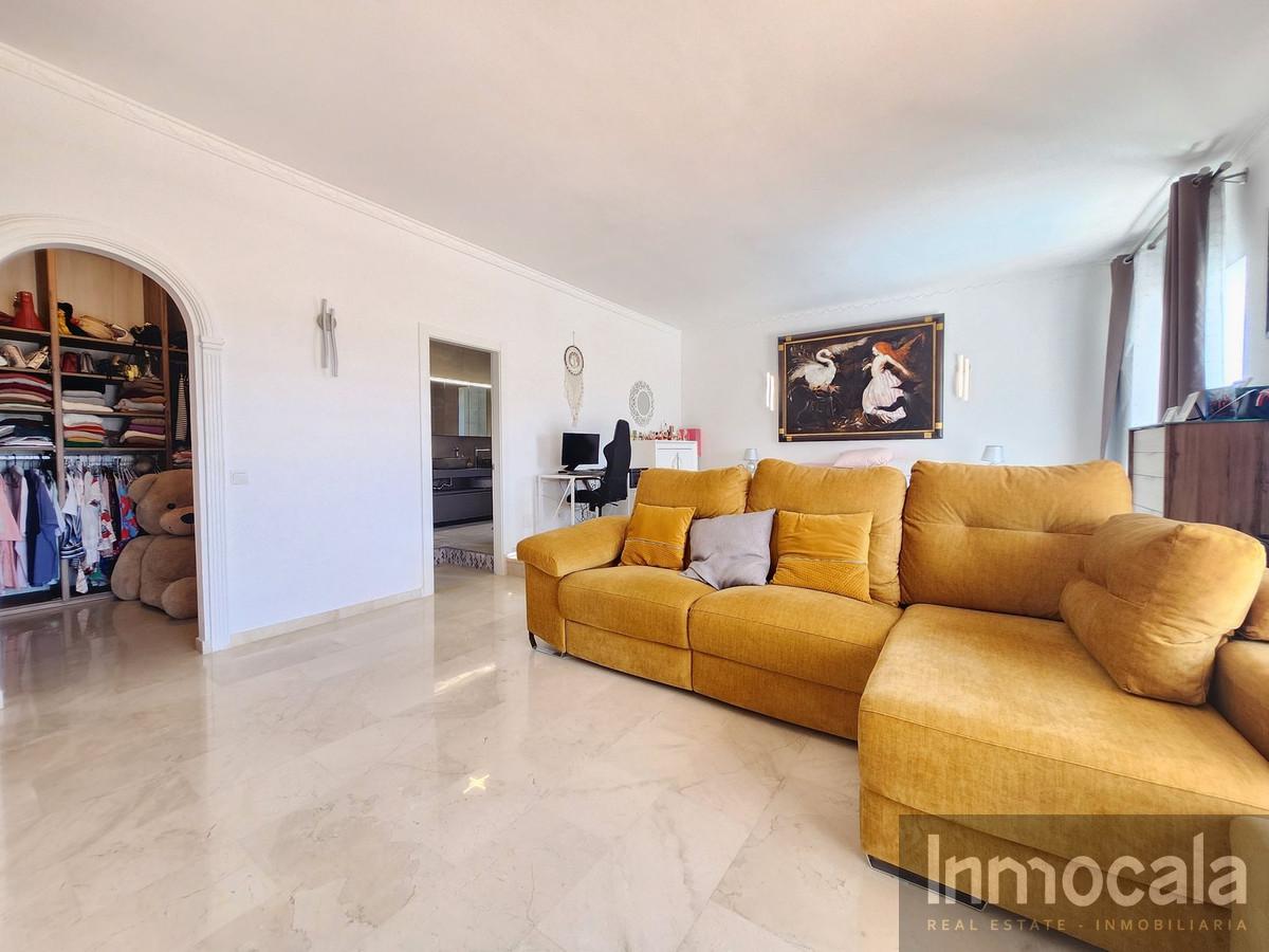 For sale of villa in Mijas Costa