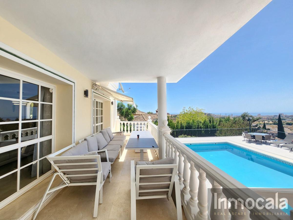 For sale of villa in Mijas Costa