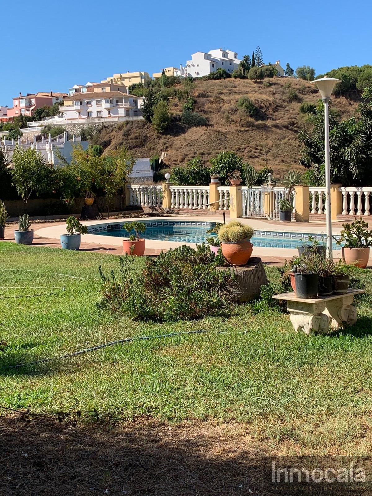 For sale of villa in Mijas