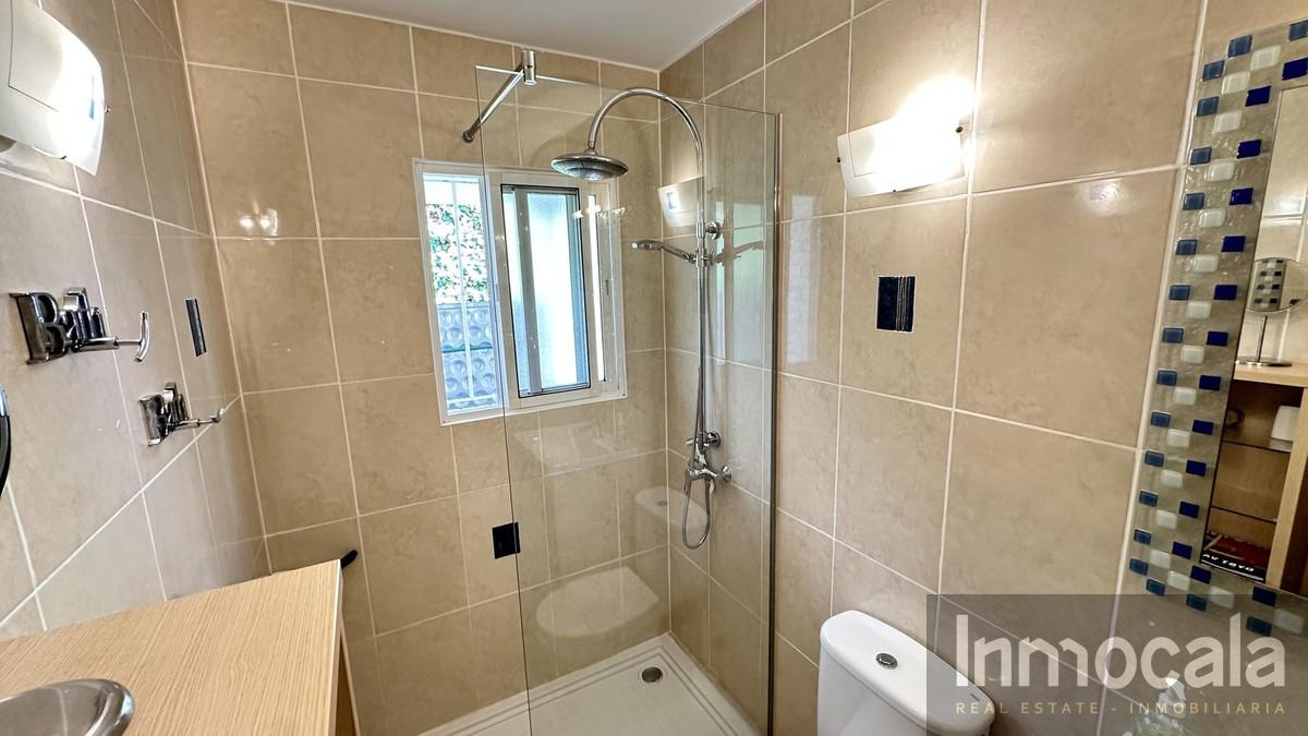 For sale of villa in Fuengirola
