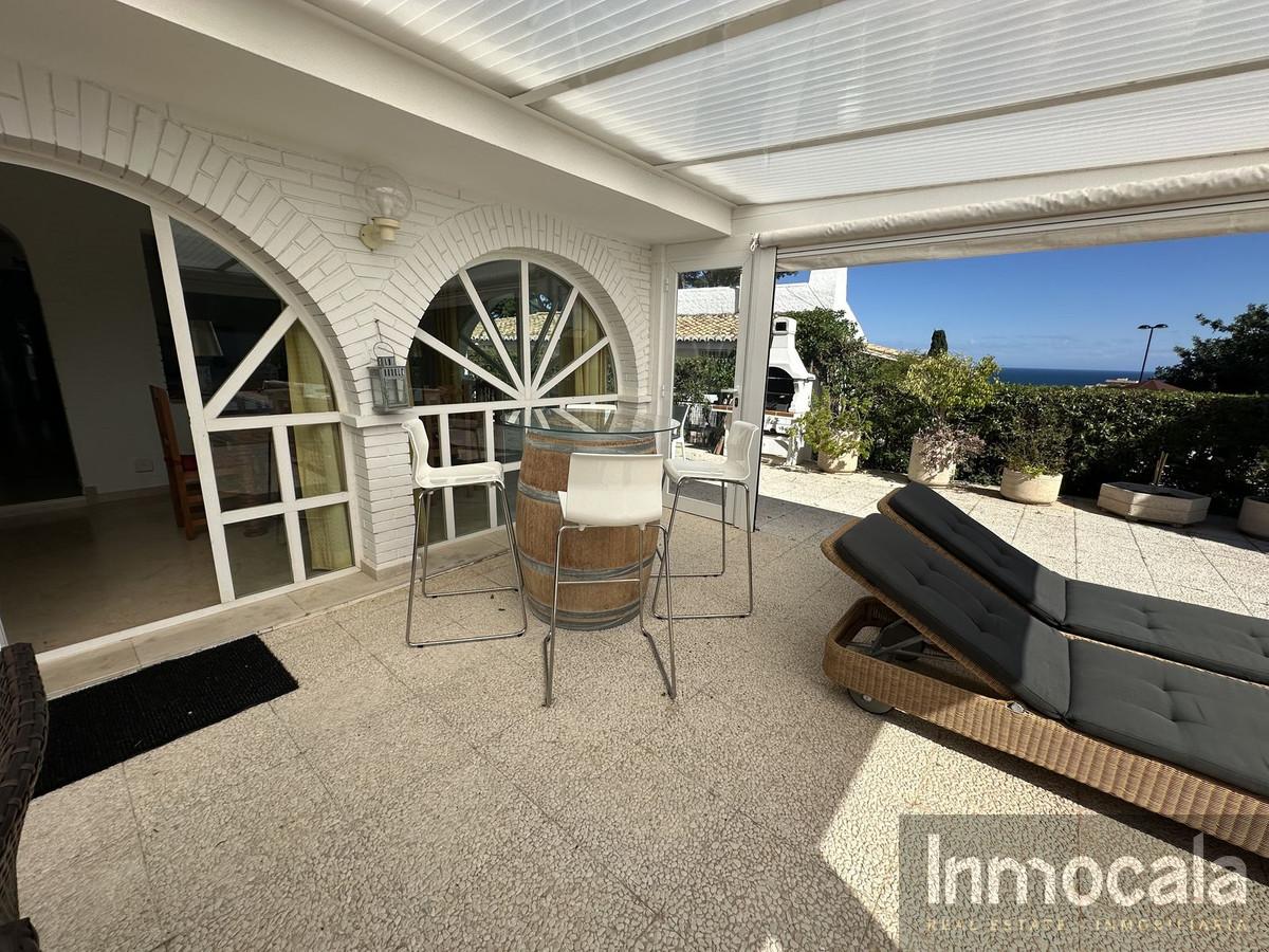For sale of villa in Fuengirola