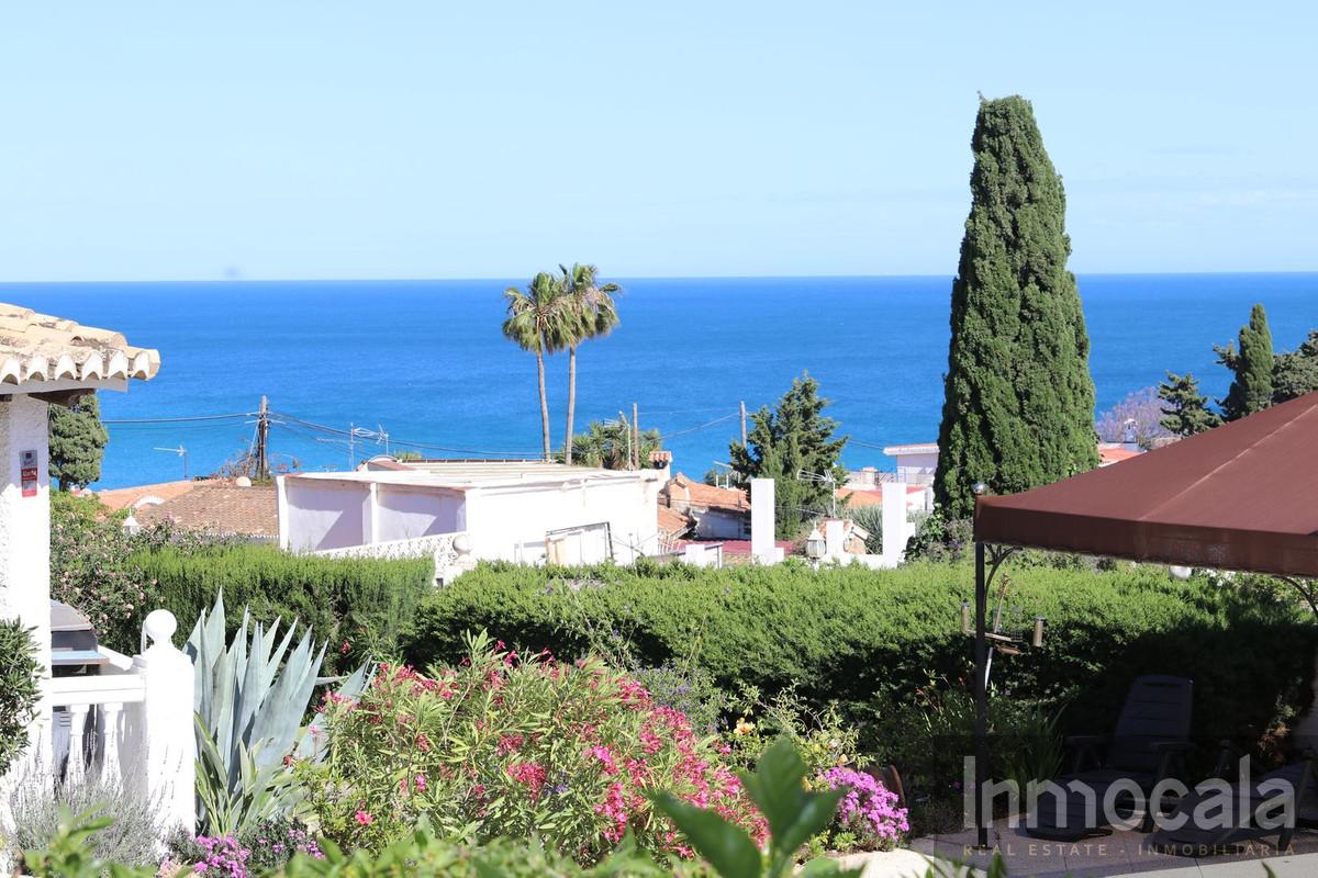 For sale of villa in Fuengirola
