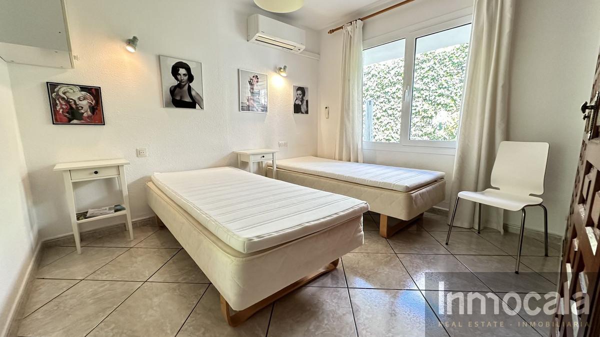 For sale of villa in Fuengirola