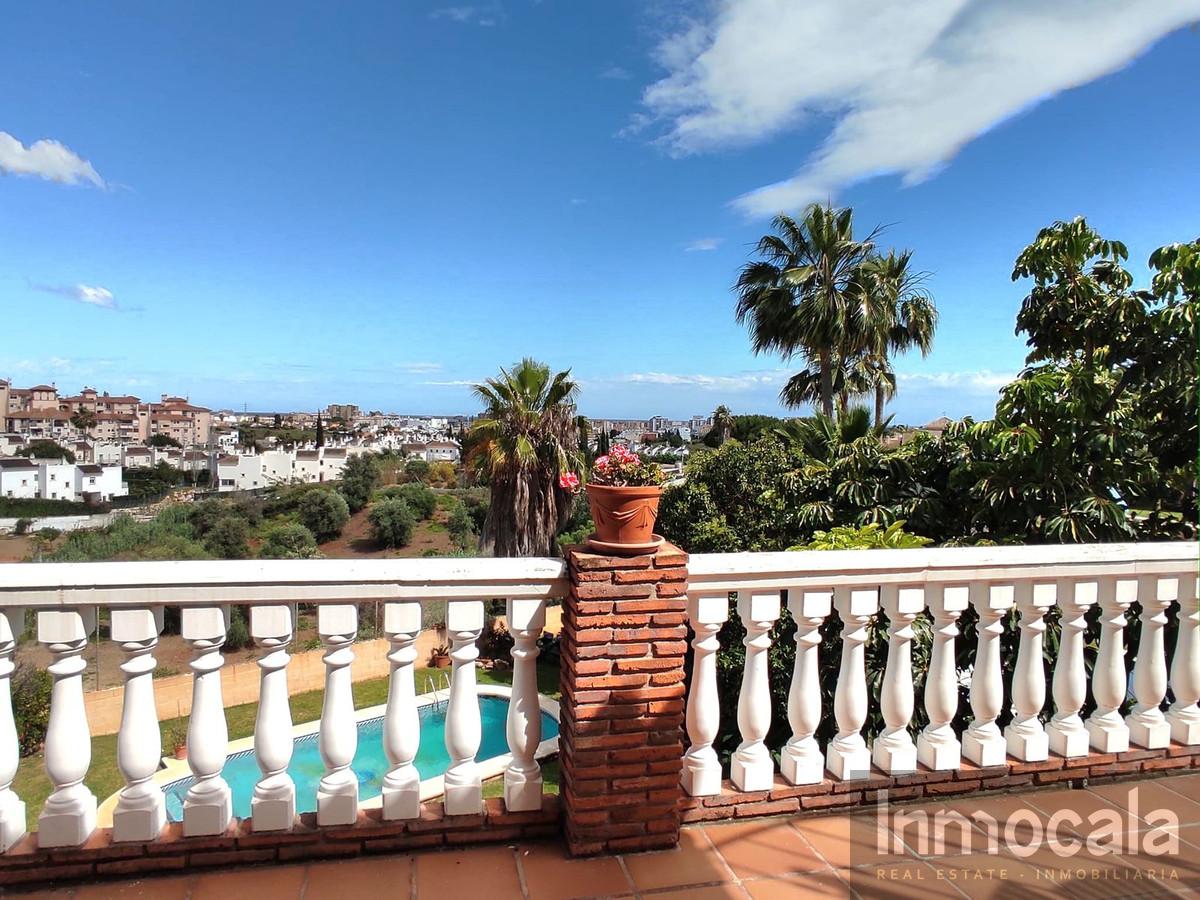 For sale of villa in Mijas