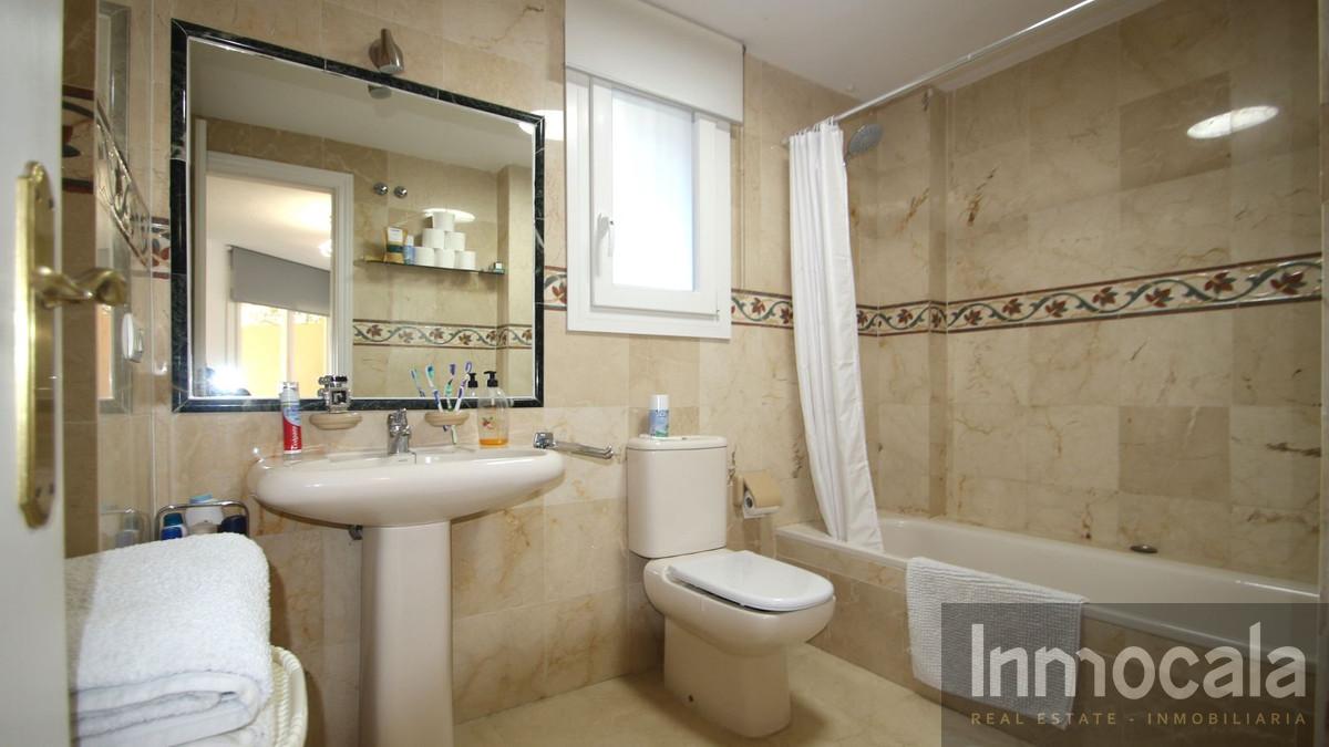 For sale of apartment in La Cala de Mijas