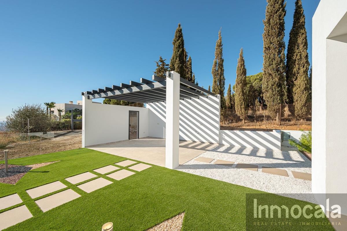 For sale of villa in Mijas