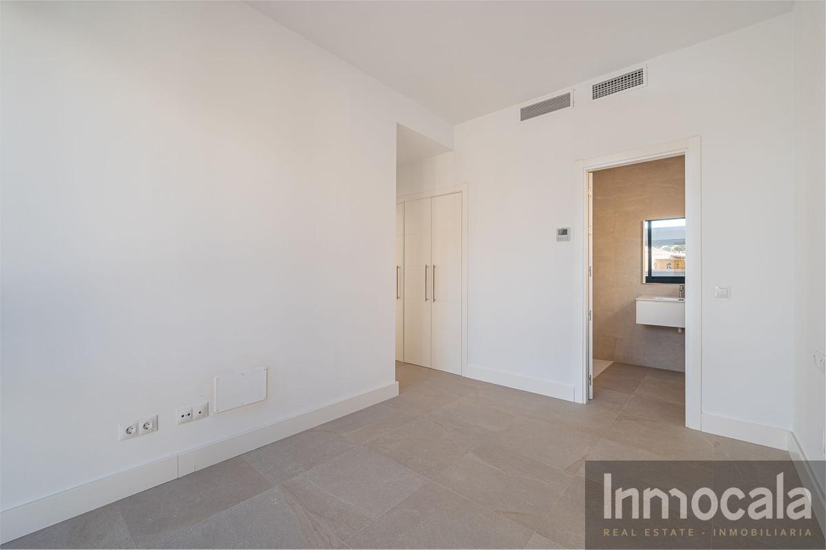 For sale of villa in Mijas