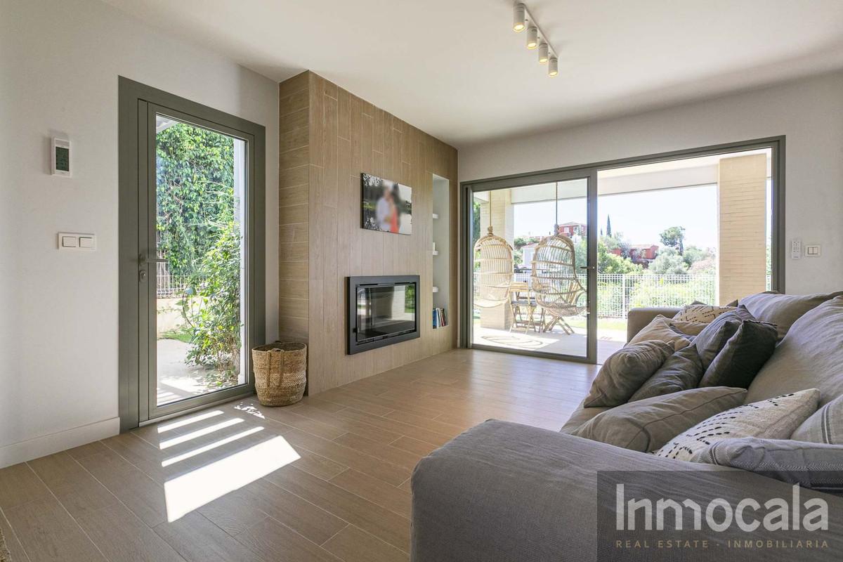 For sale of villa in Mijas