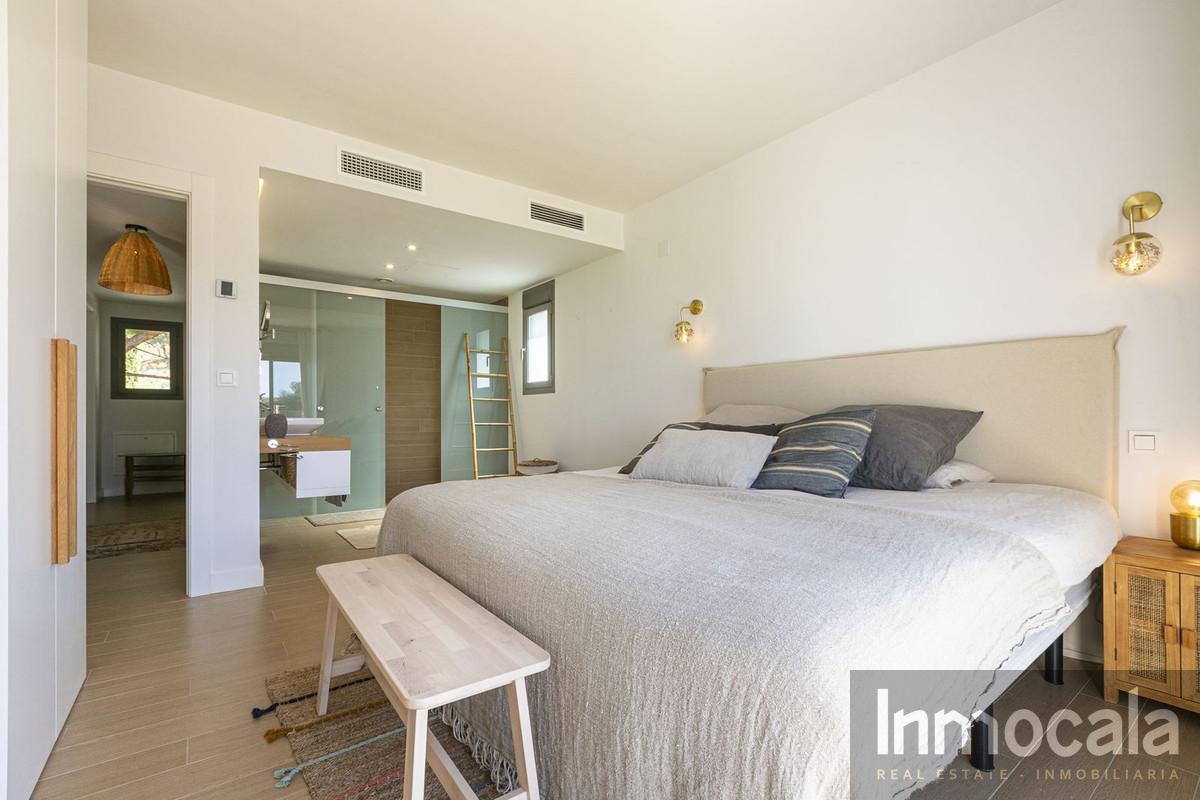 For sale of villa in Mijas