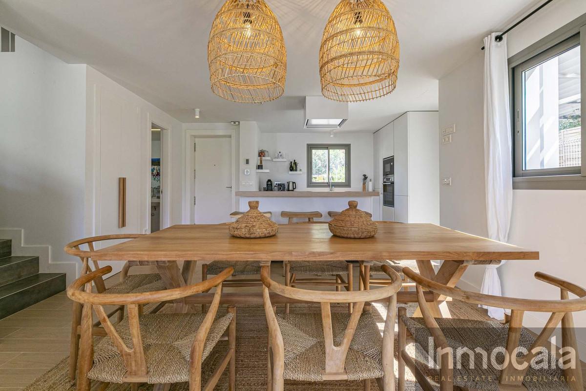 For sale of villa in Mijas