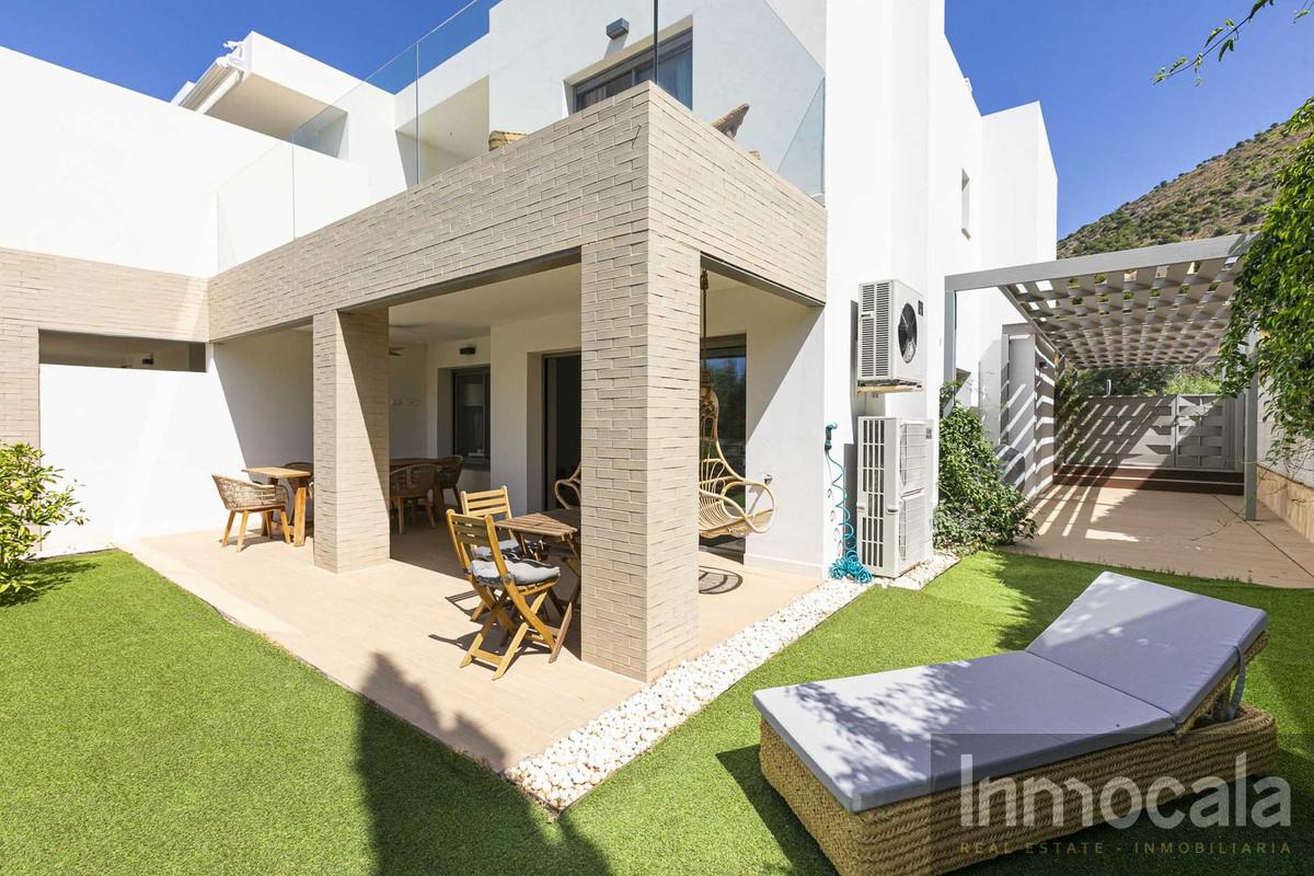 For sale of villa in Mijas