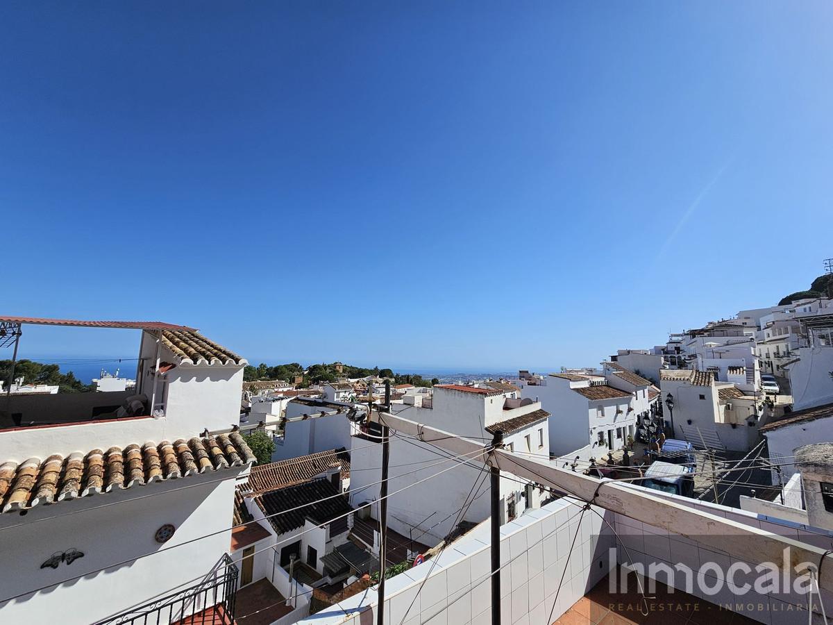 For sale of villa in Mijas