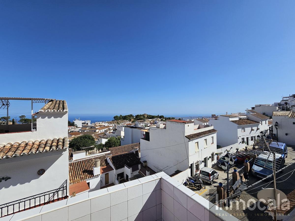 For sale of villa in Mijas