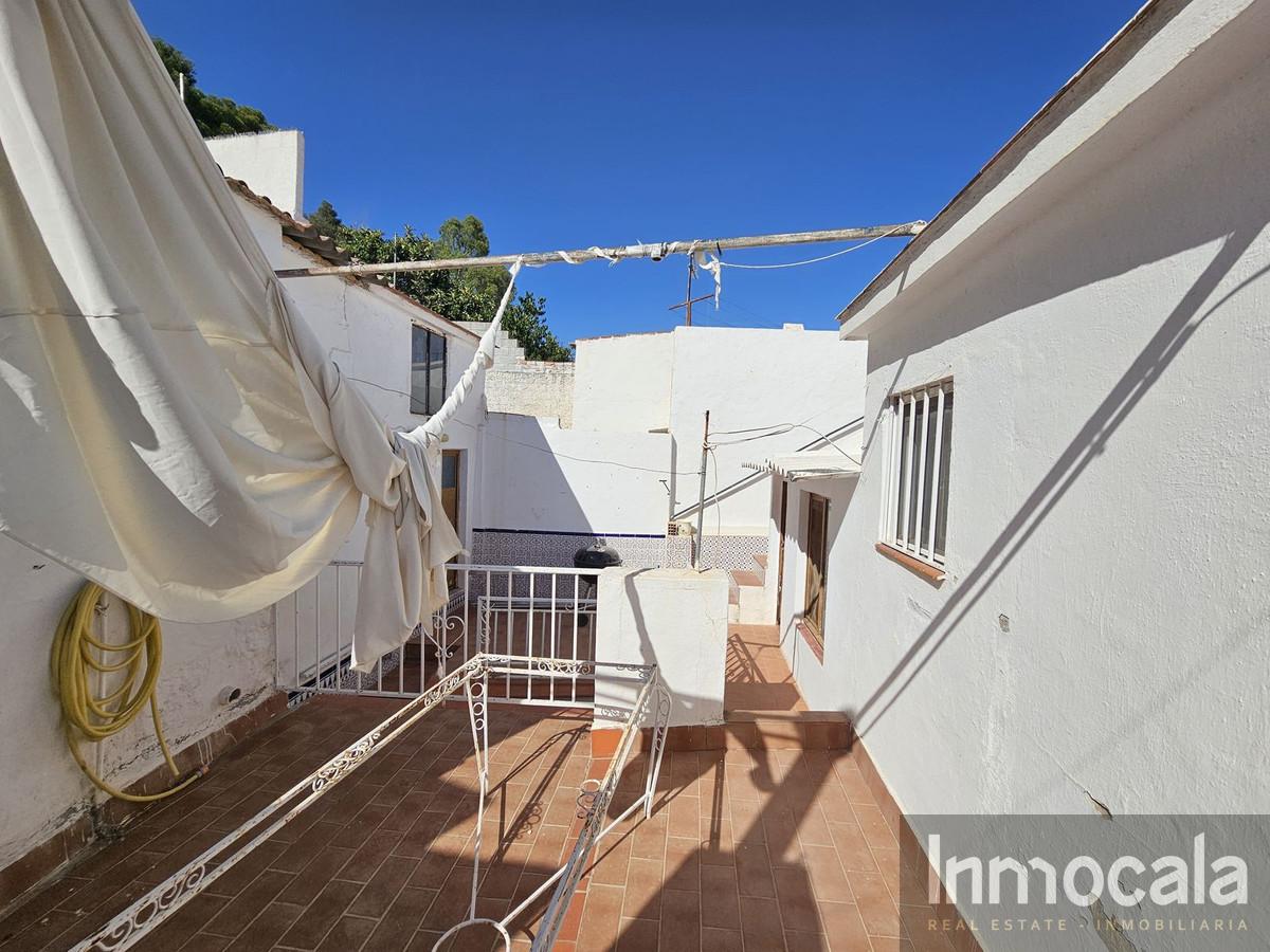For sale of villa in Mijas