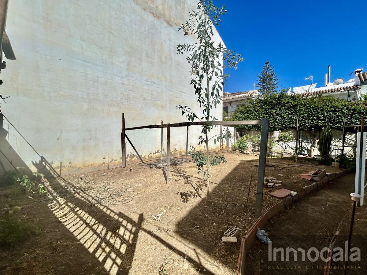 For sale of land in Fuengirola