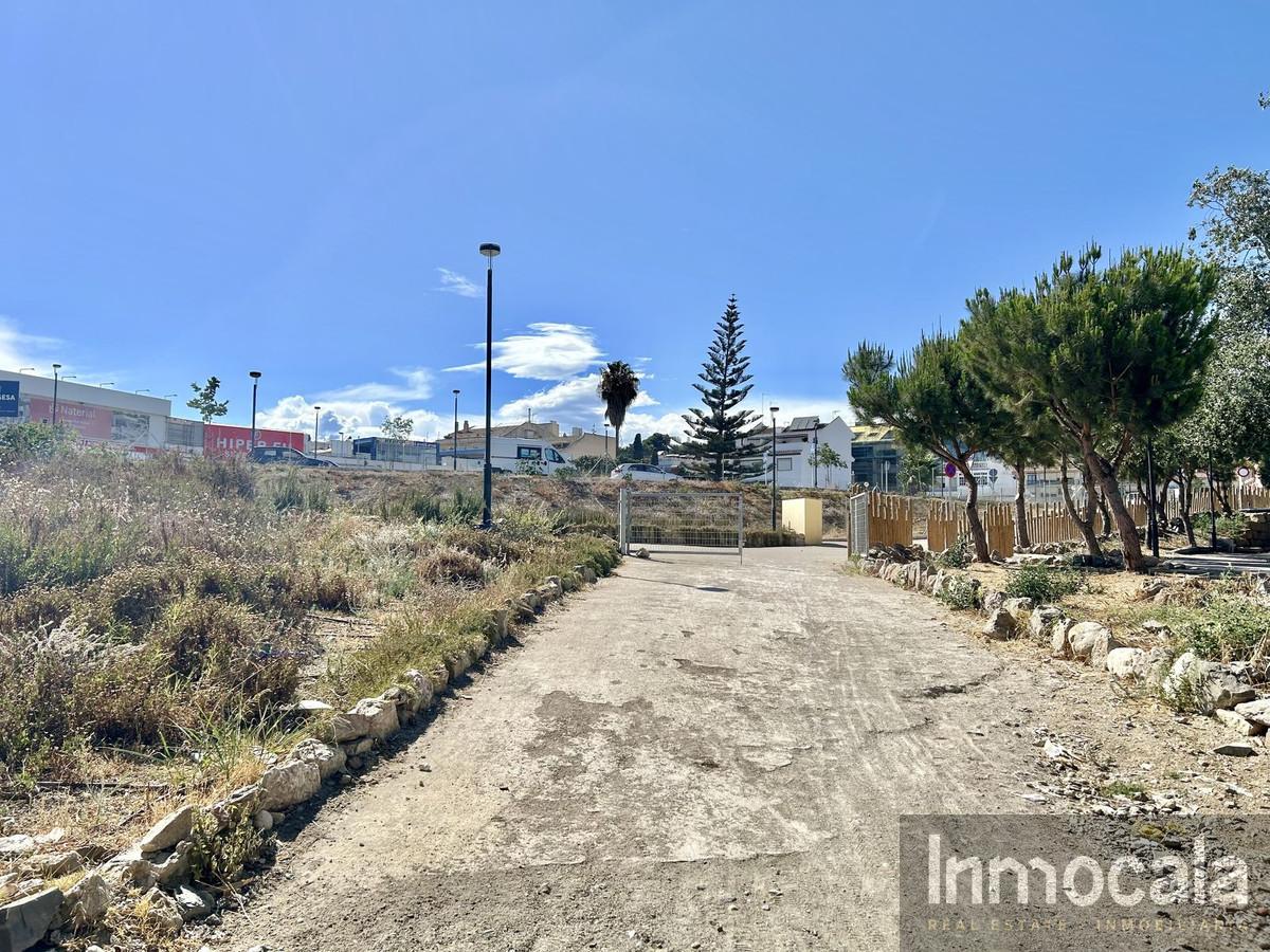 For sale of land in Fuengirola