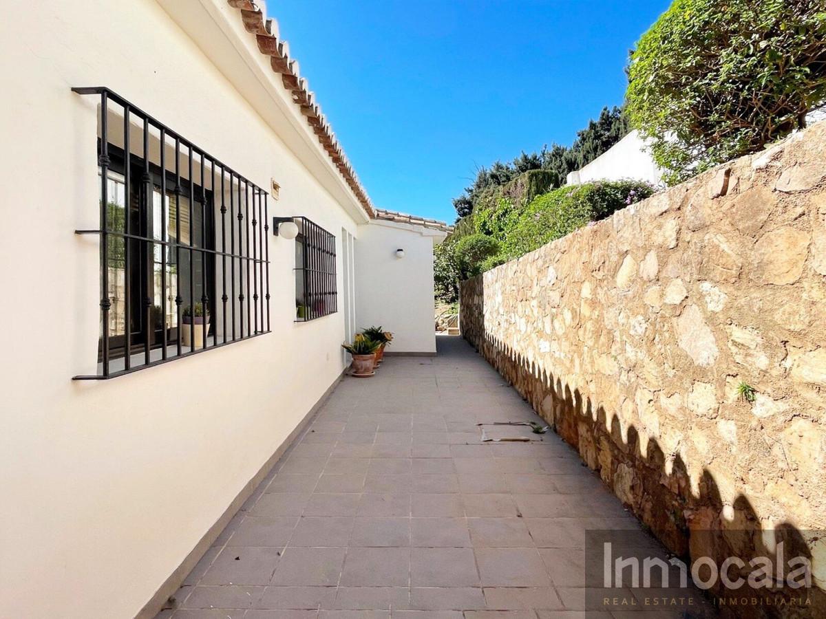 For sale of villa in Campo Mijas