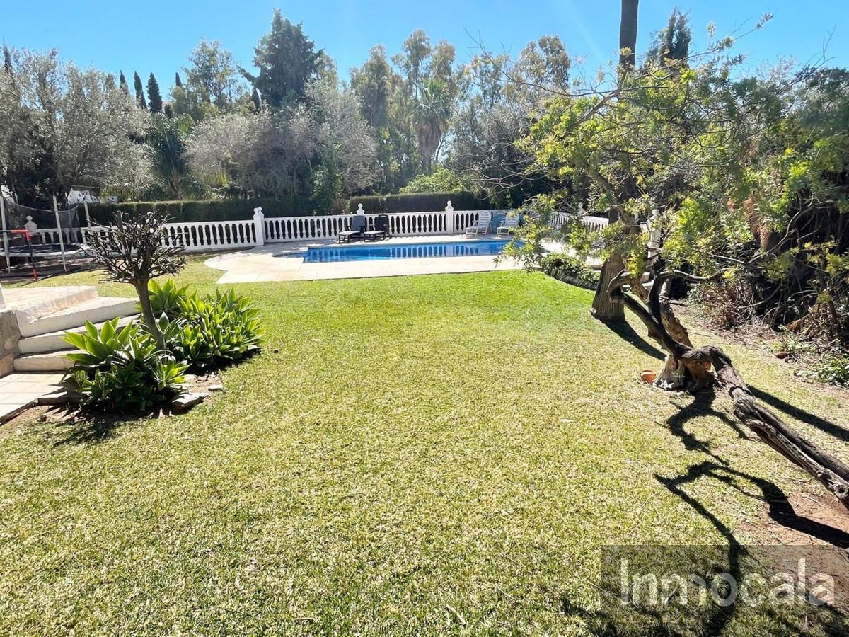 For sale of villa in Campo Mijas