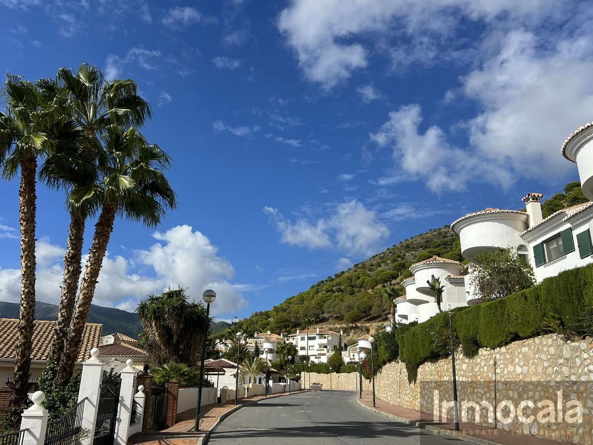 For sale of villa in Mijas