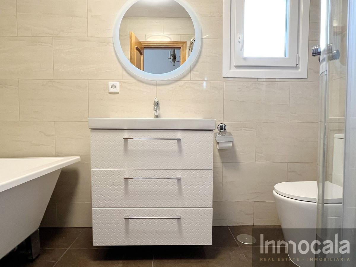 For sale of villa in Mijas