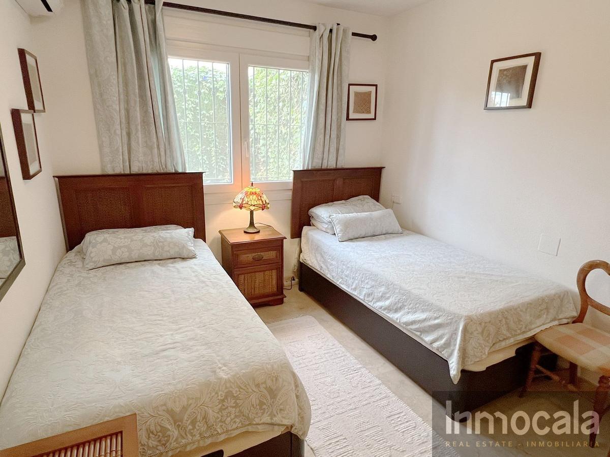 For sale of villa in Mijas
