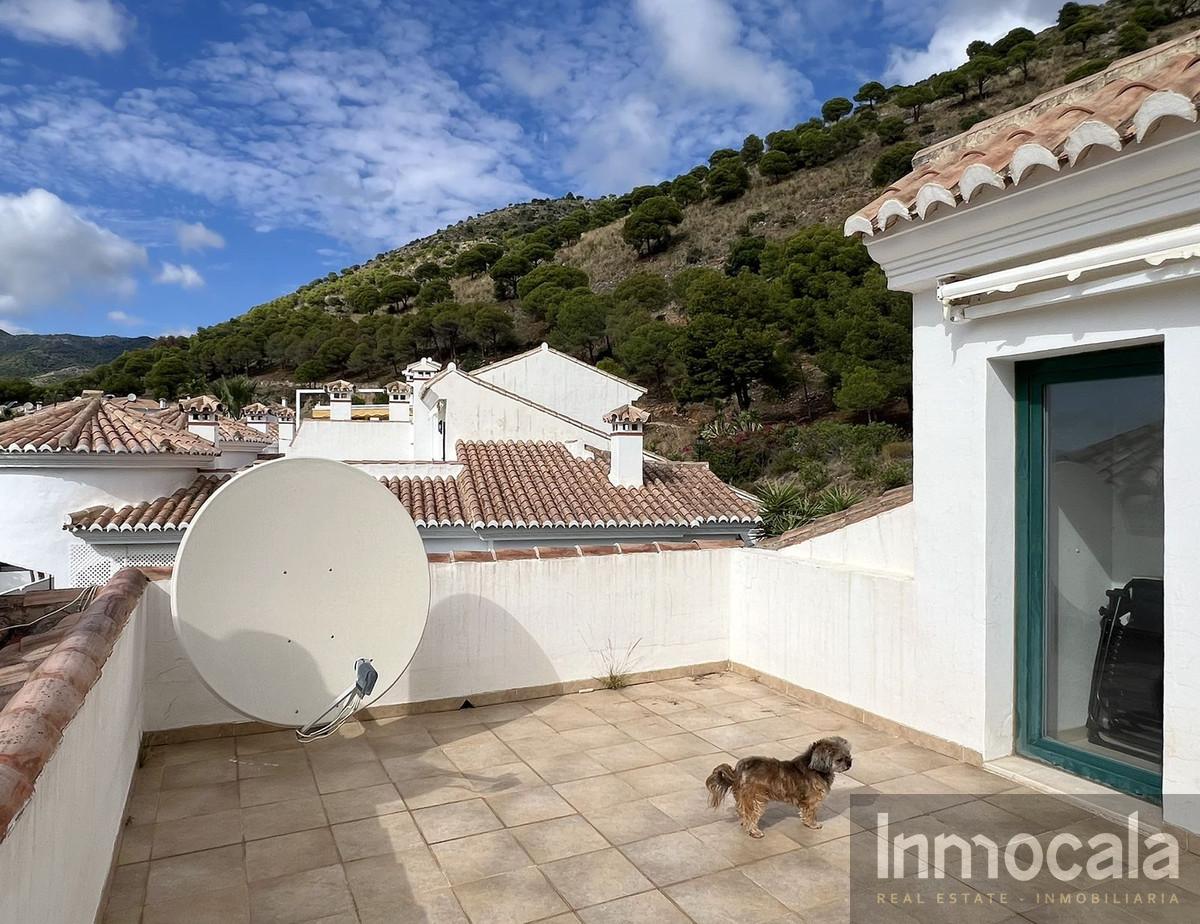 For sale of villa in Mijas