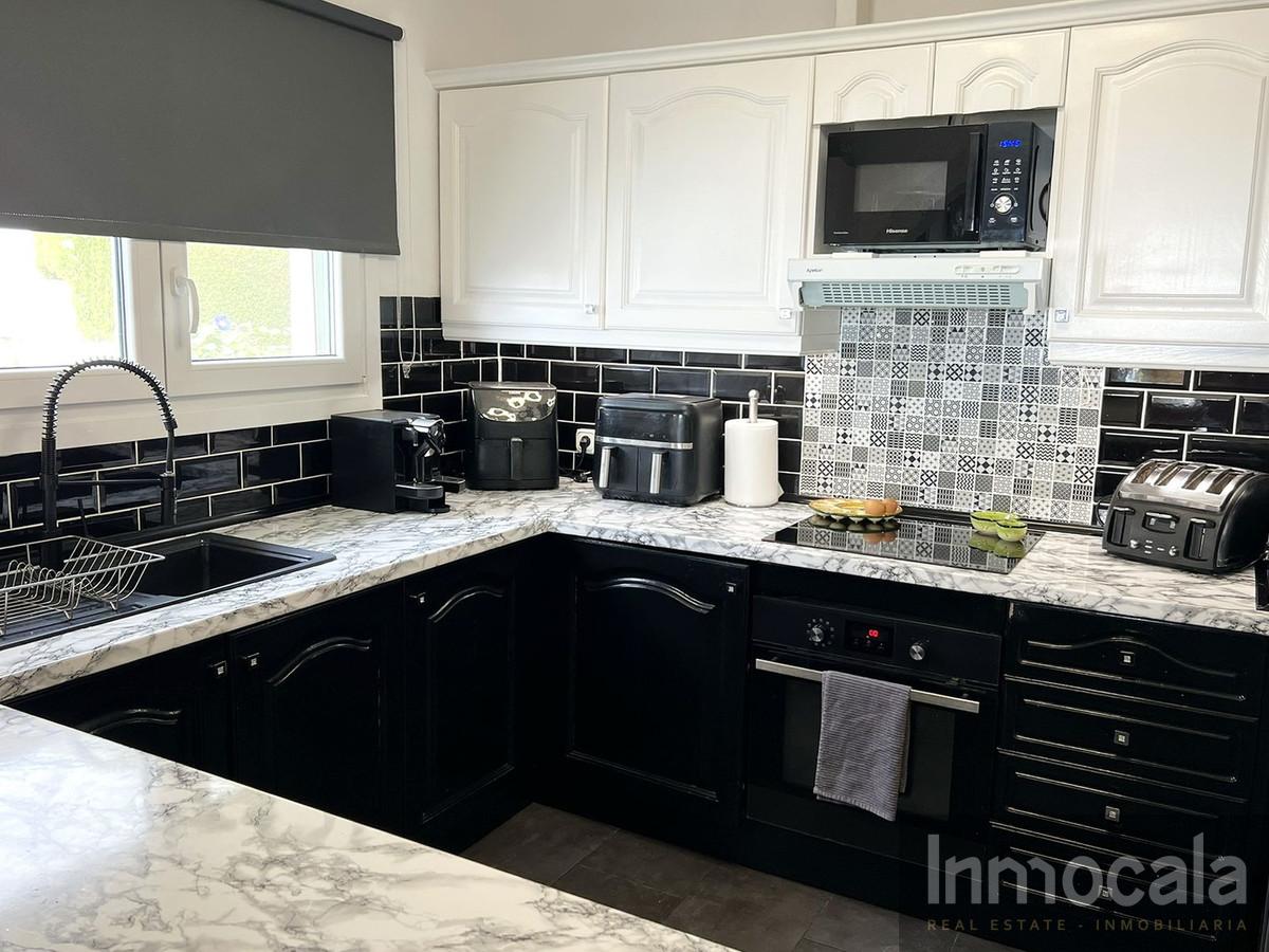 For sale of villa in Mijas