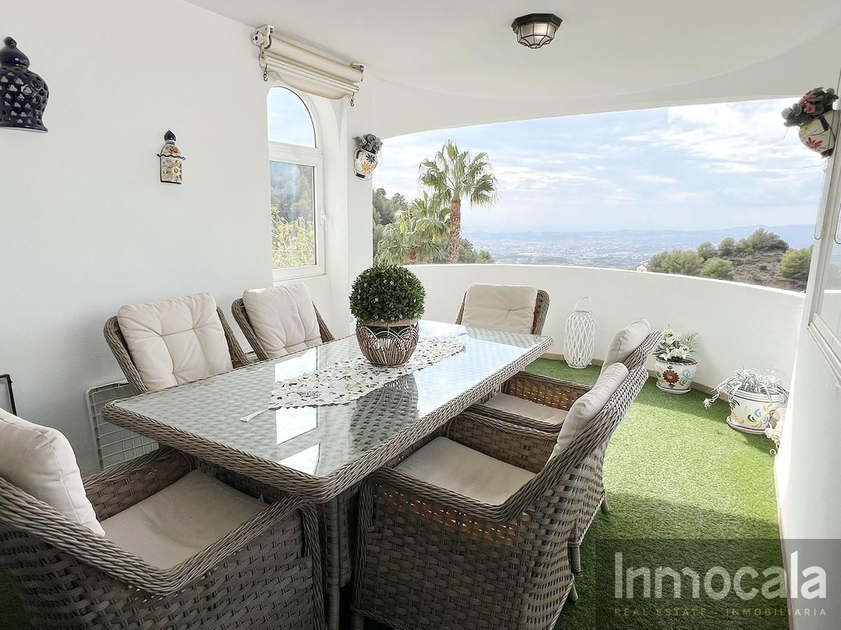 For sale of villa in Mijas
