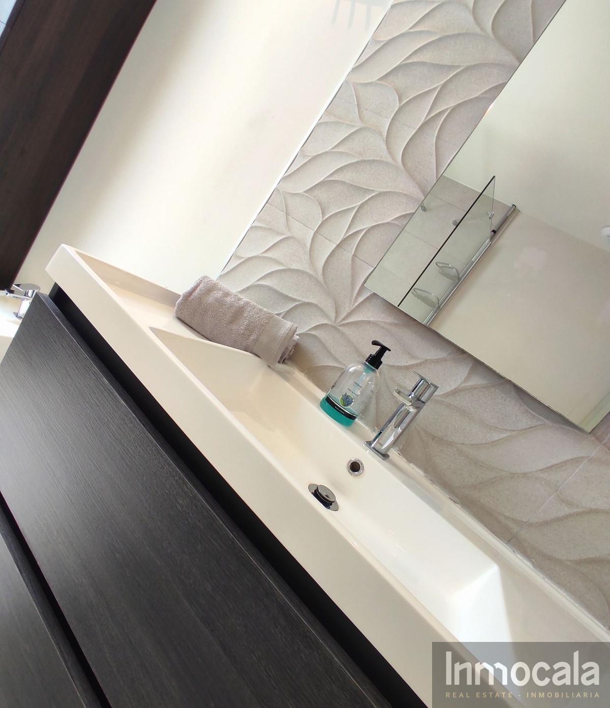 For sale of apartment in La Cala de Mijas