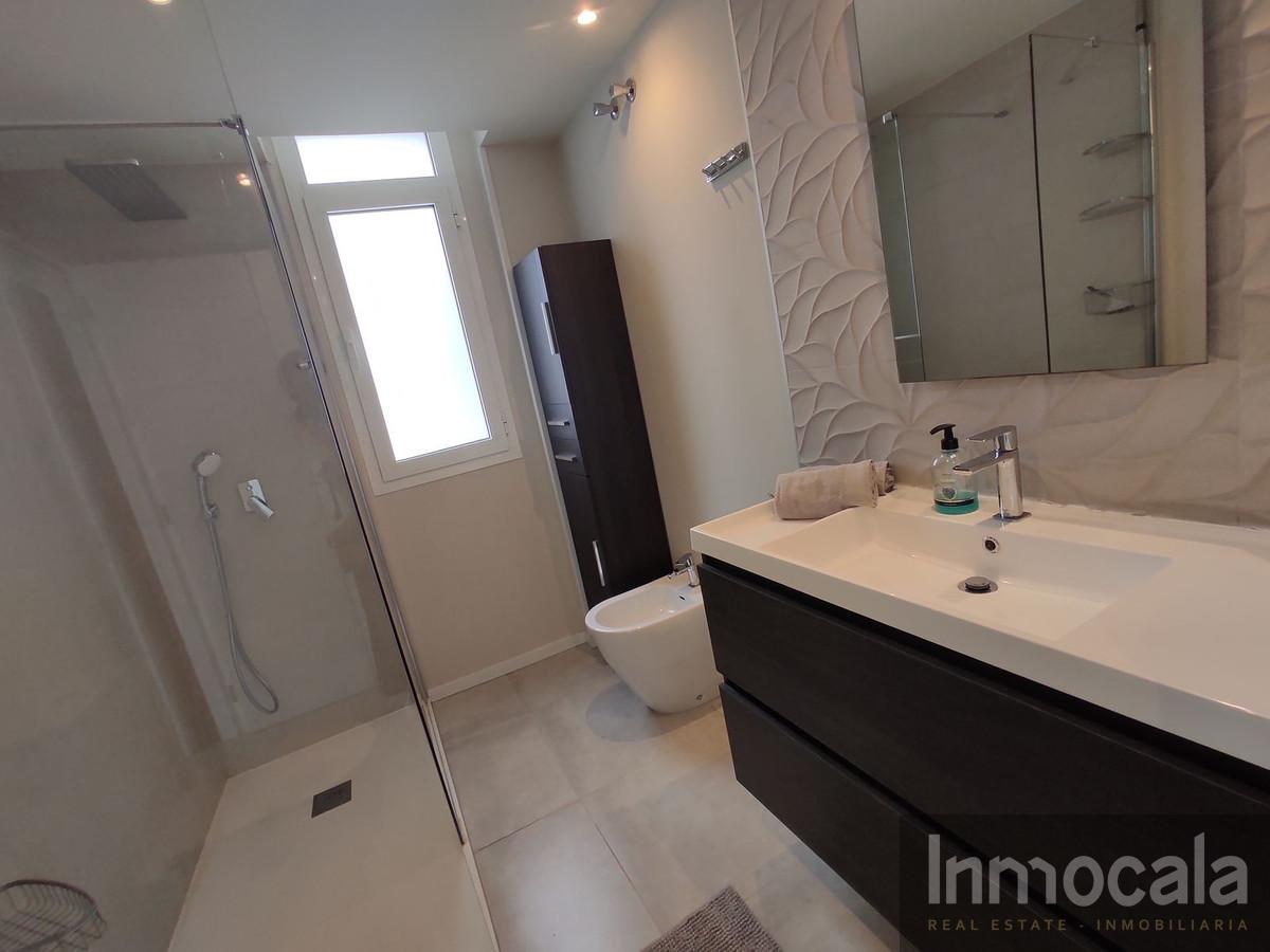 For sale of apartment in La Cala de Mijas