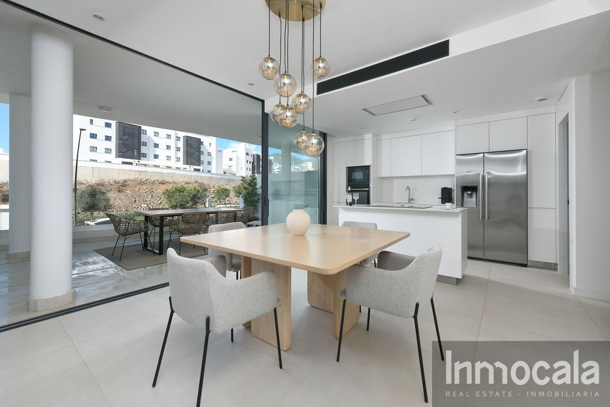 For sale of apartment in Fuengirola