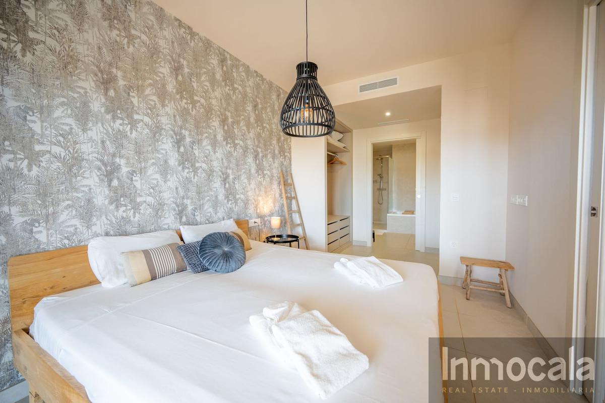 For sale of apartment in La Cala de Mijas