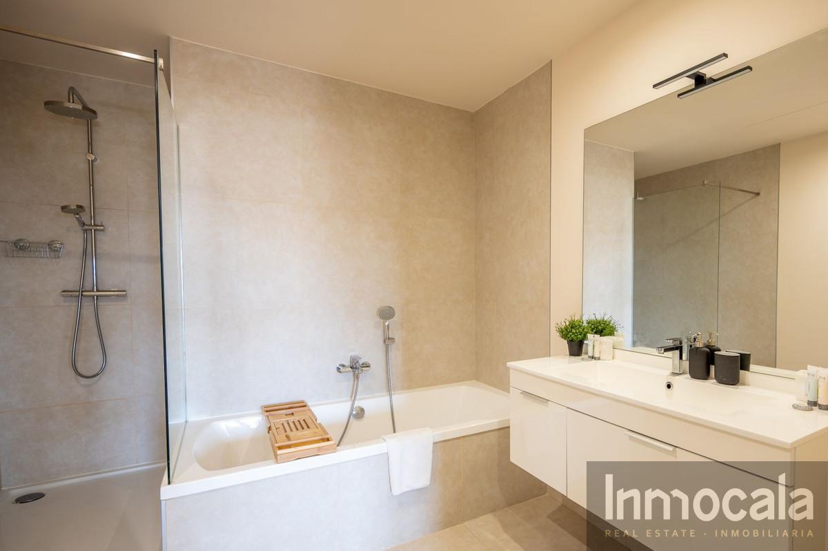 For sale of apartment in La Cala de Mijas