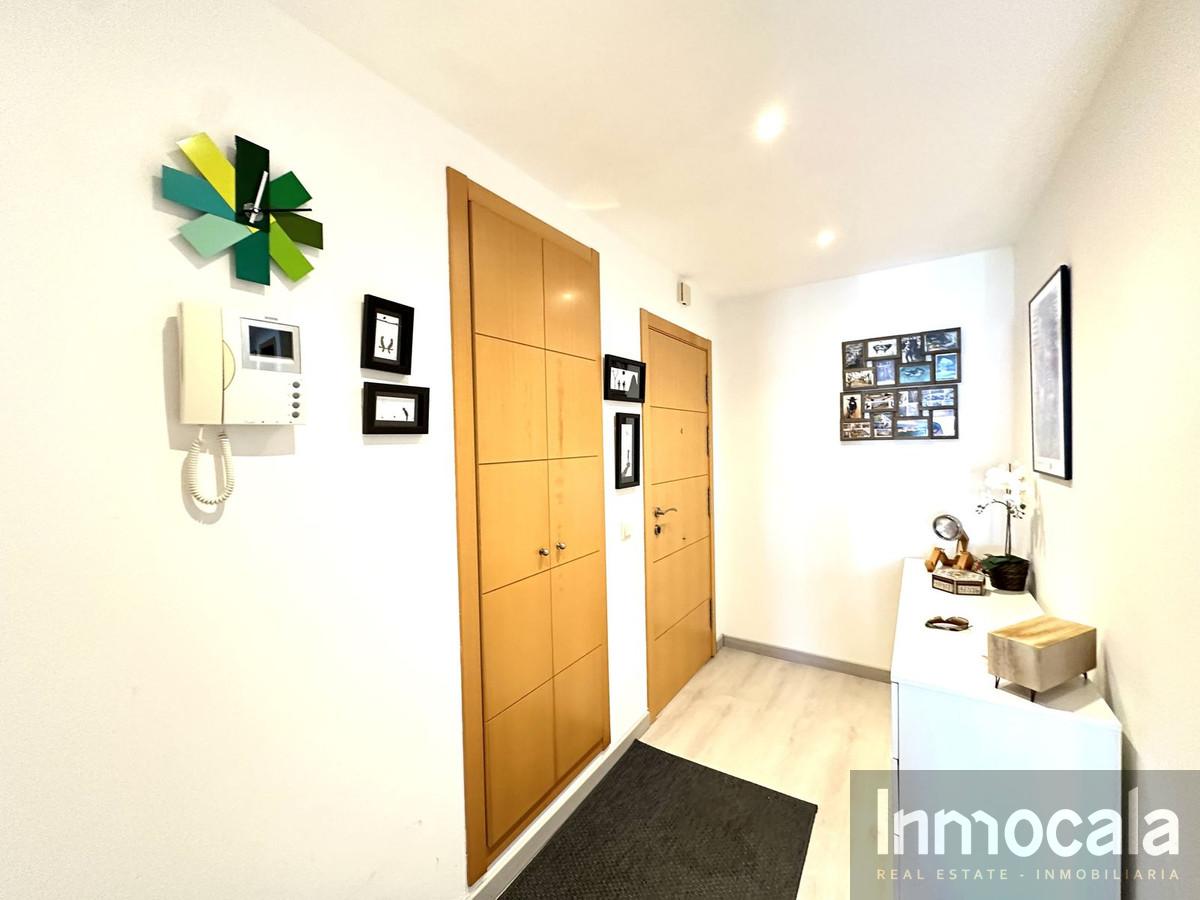For sale of apartment in La Cala de Mijas