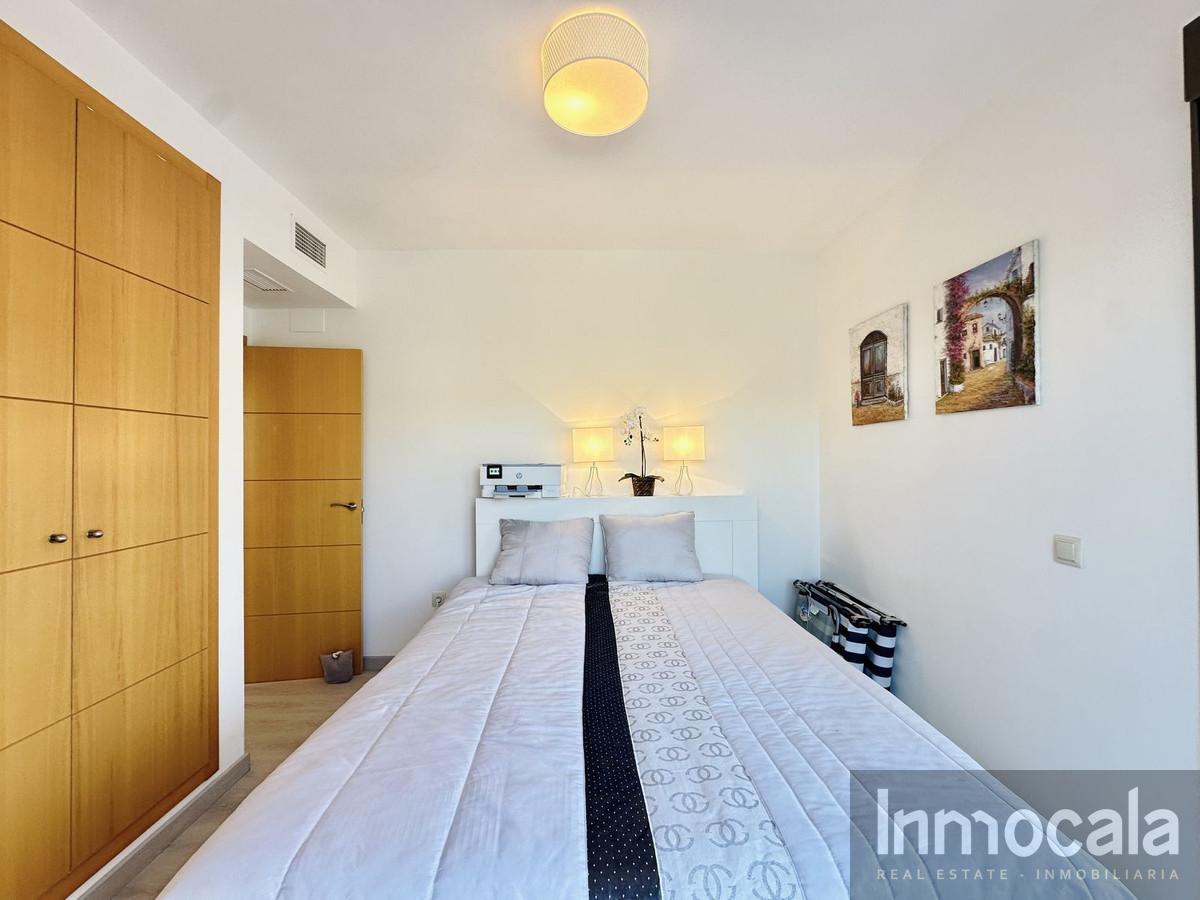 For sale of apartment in La Cala de Mijas