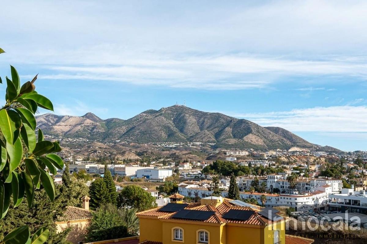 For sale of villa in Mijas
