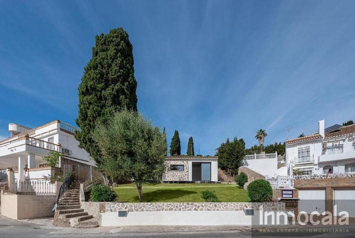 For sale of villa in Mijas