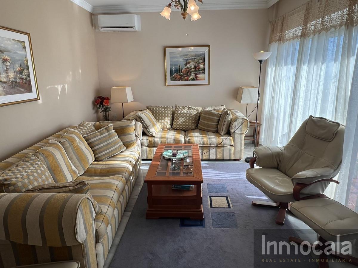 For sale of villa in Mijas