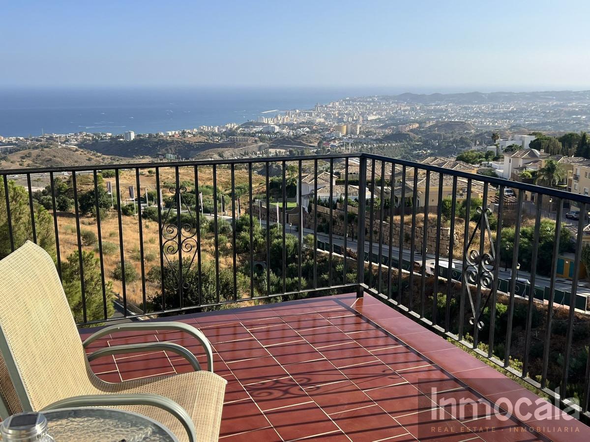 For sale of villa in Mijas