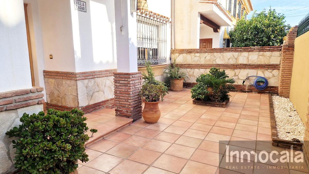 For sale of villa in Fuengirola