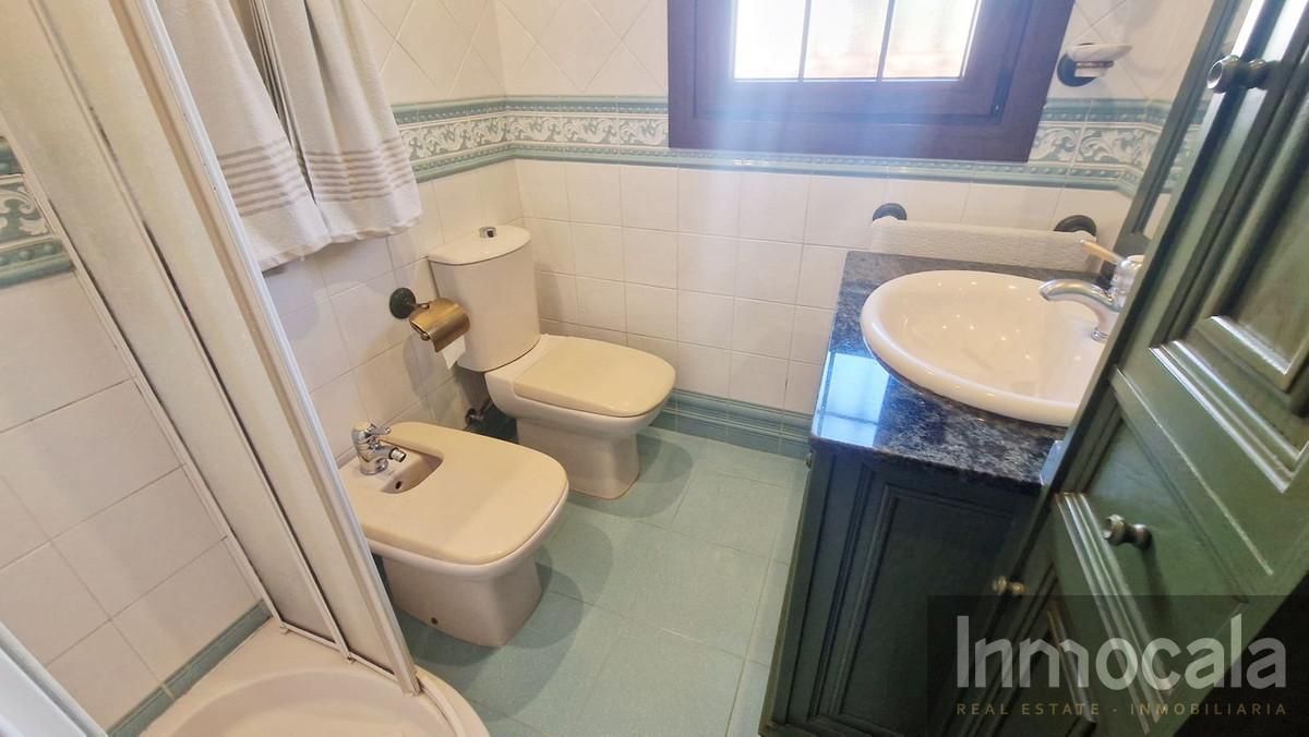 For sale of villa in Fuengirola