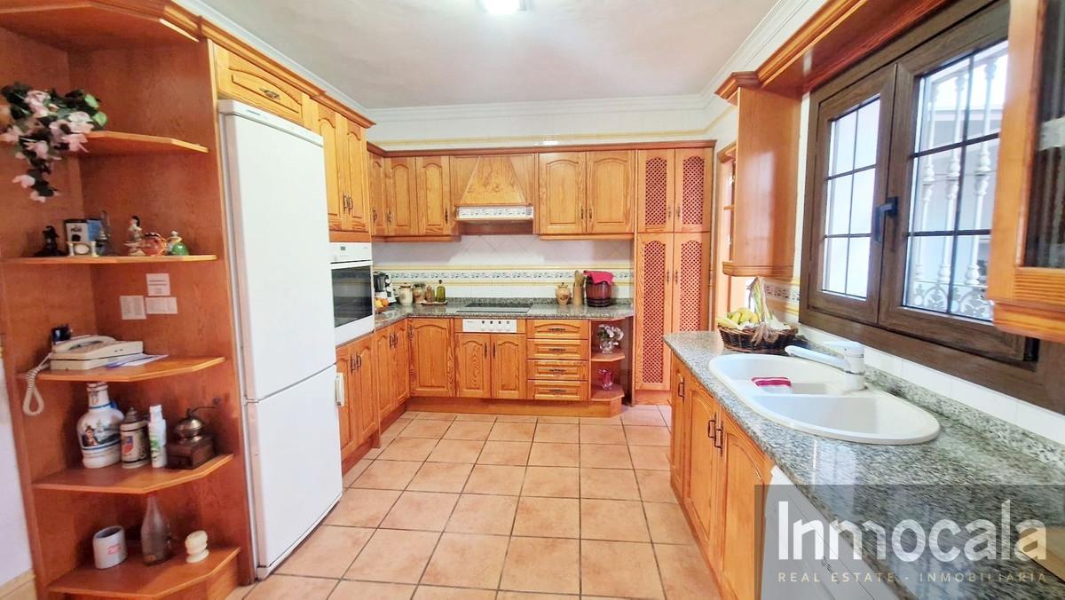 For sale of villa in Fuengirola