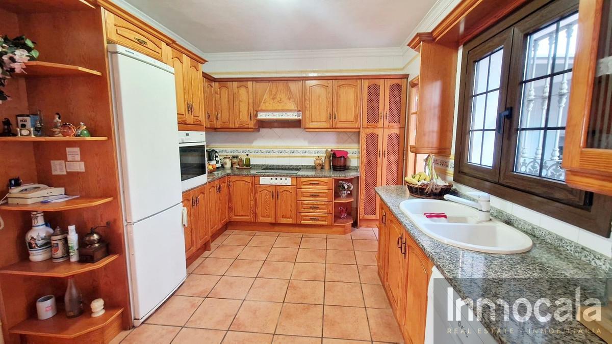 For sale of villa in Fuengirola
