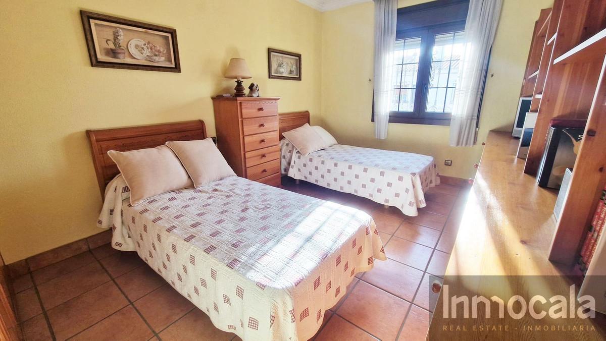 For sale of villa in Fuengirola